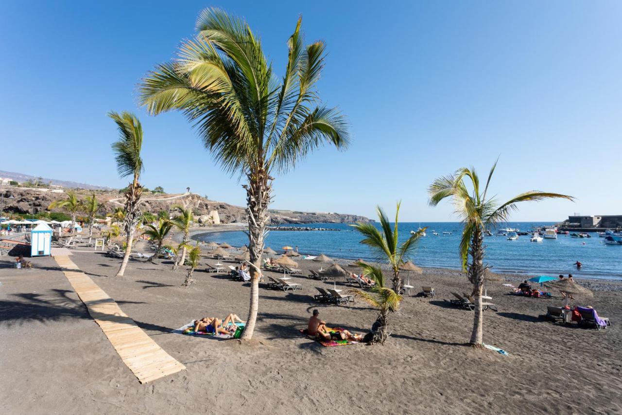 Coastal Escape Appartement Playa de San Juan  Buitenkant foto